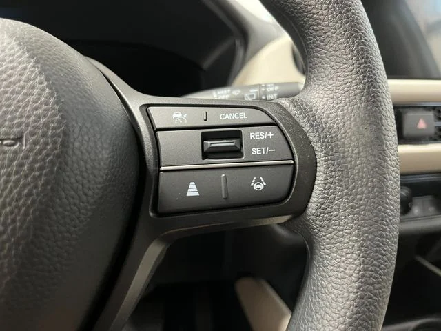 New 2027 Platinum White Pearl Honda LX image 18