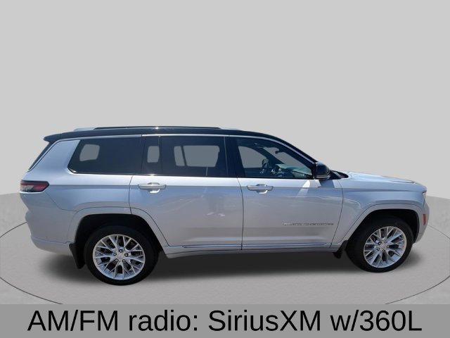 Used 2021 Silver Jeep Summit image 11