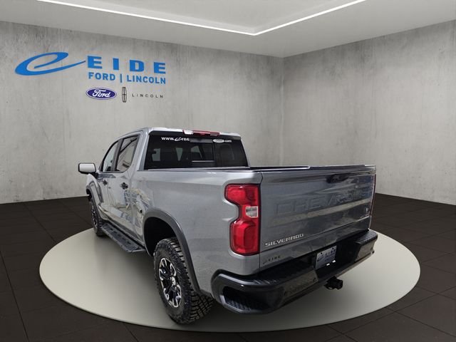 Used 2024 Gray Chevrolet ZR2 image 8