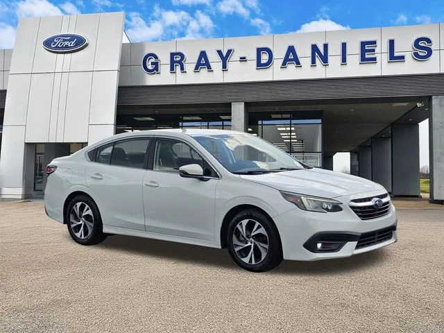 2022 Subaru Legacy Premium's photo
