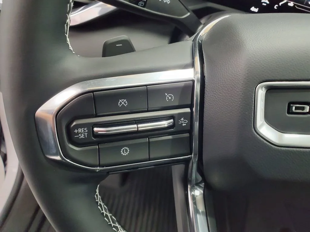 2026 GMC Acadia Denali - Photo 16