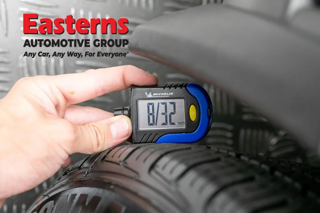 Used 2023 Black Nissan SV image 27