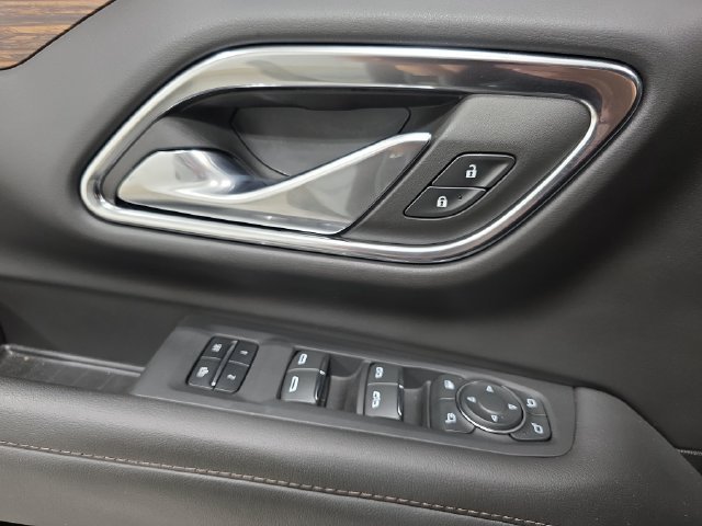 Used 2023 Gray Chevrolet High Country image 28