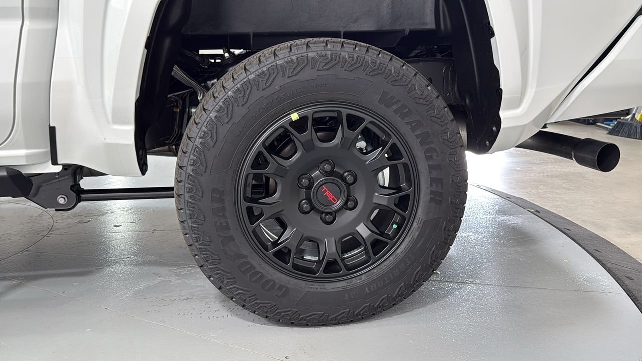 New 2026 Ice Cap Toyota  SR5 image 23