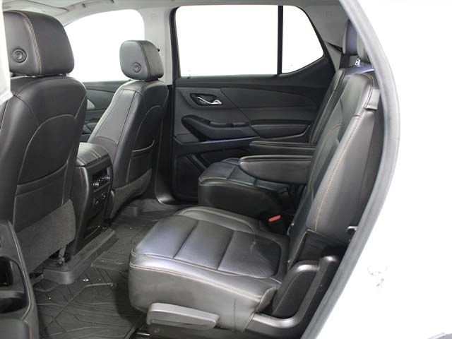 Used 2021 Summit White Chevrolet RS image 15