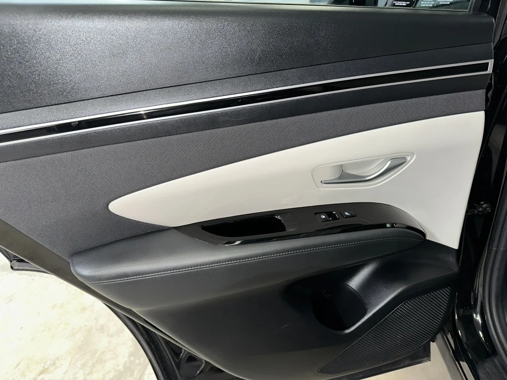 Used 2024 Black Pearl Hyundai Limited image 20