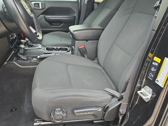 Certified Used 2022 Black Clearcoat Jeep Unlimited Sport S image 17