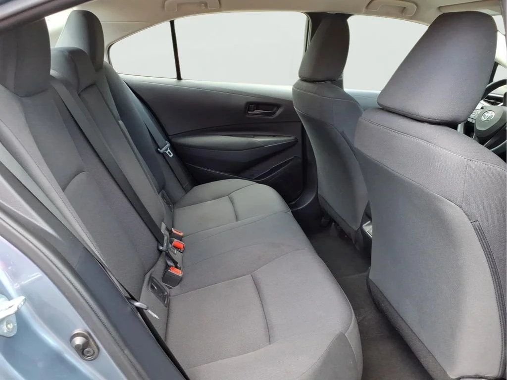 Used 2024  Toyota LE image 35