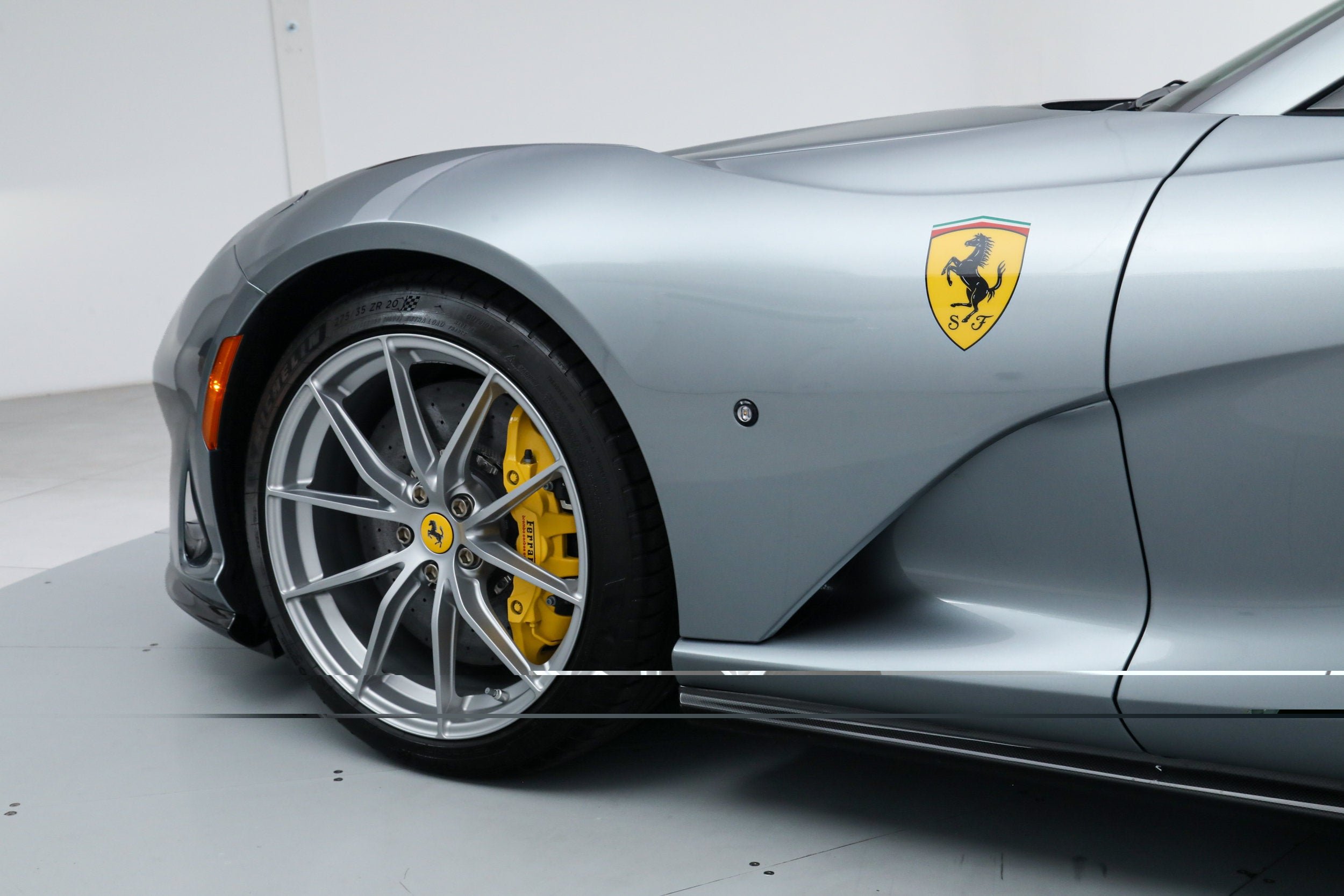 Certified Used 2023 Grigio Titanio Metall Ferrari  image 17