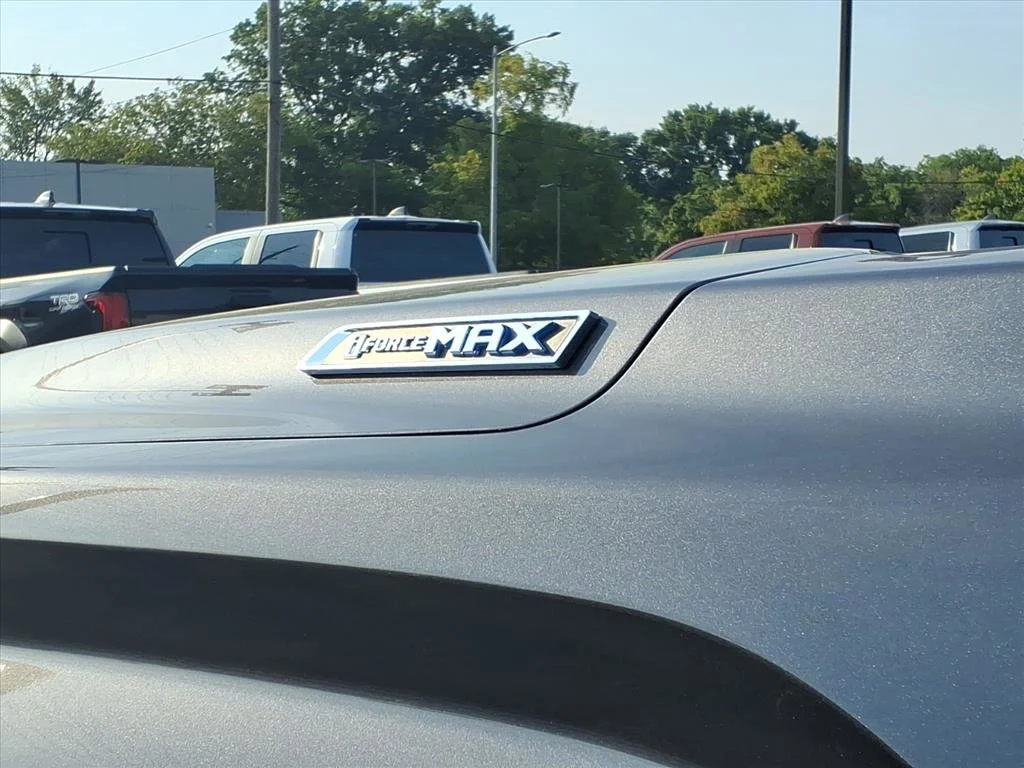 2026 Toyota Tundra Platinum - Photo 21