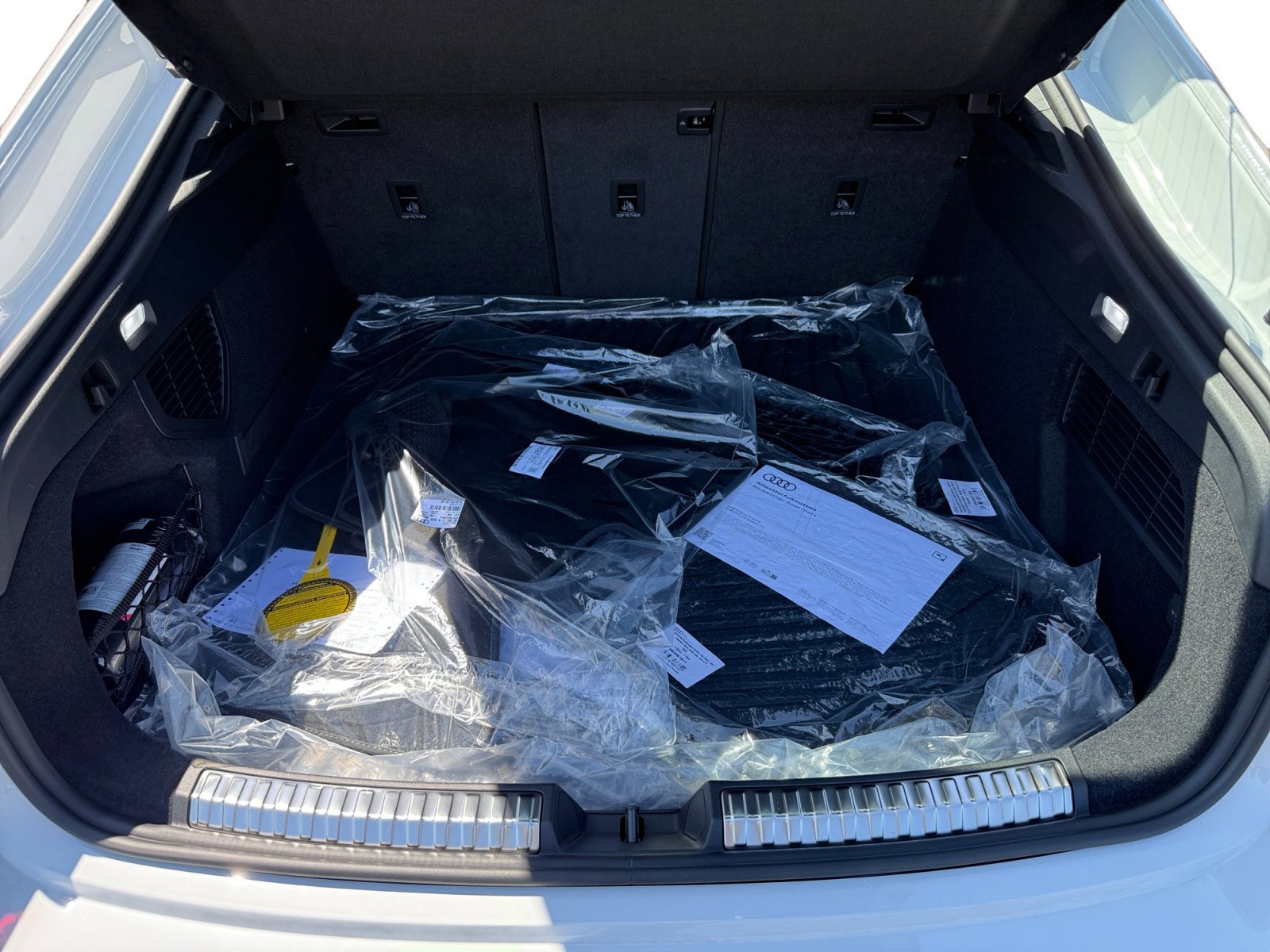 New 2026 Glacier White Metallic Audi Premium Plus 3.0 TFSI quattro image 17