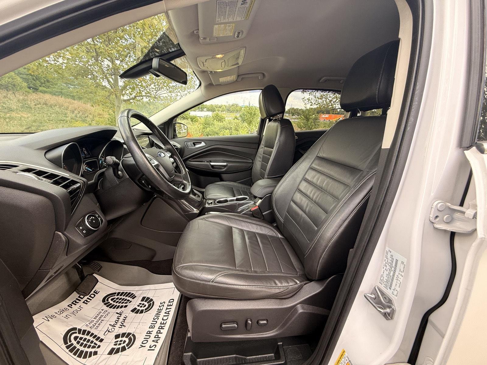 Used 2016 White Platinum Metallic Tri-Coat Ford Titanium image 14
