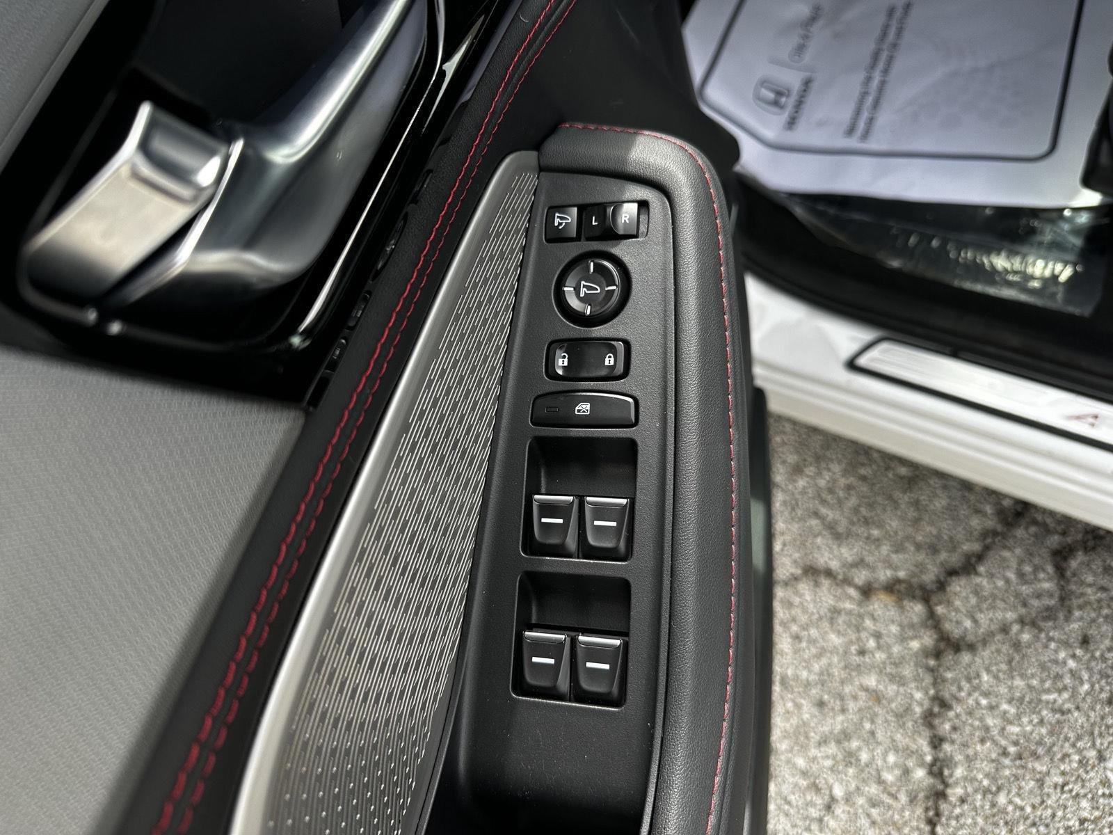 2023 Acura MDX A-Spec Package - Photo 9