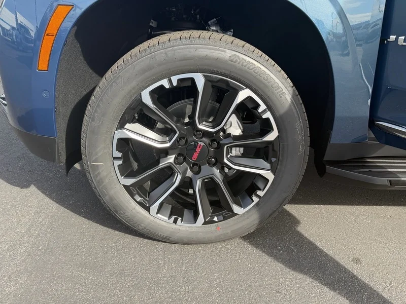 New 2026 Downpour Metallic GMC Elevation image 21