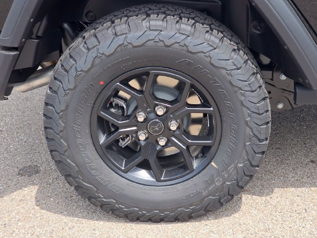 New 2026 Black Clear-Coat Exterior Paint Jeep Willys image 13