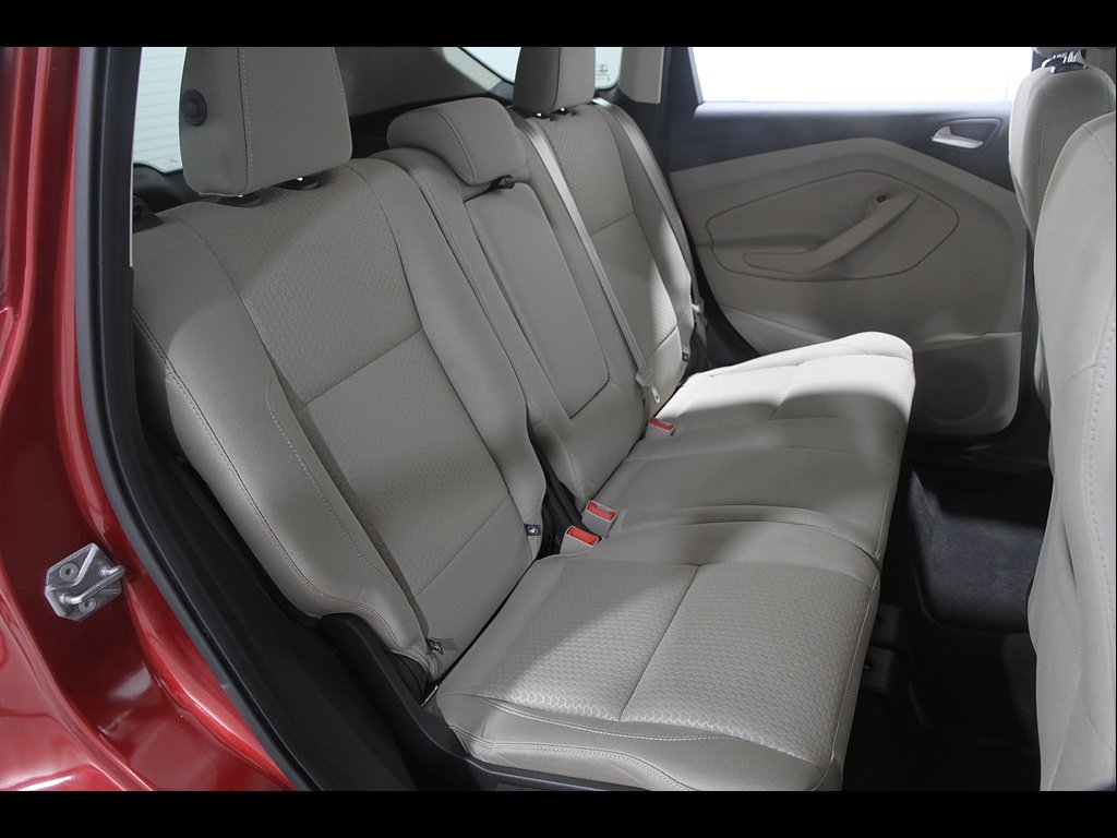 2017 Ford Escape SE - Photo 16