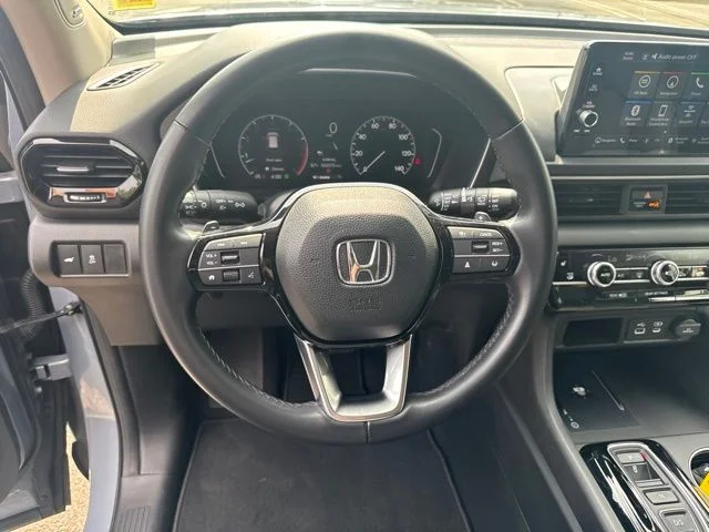 2023 Honda Pilot Touring - Photo 15