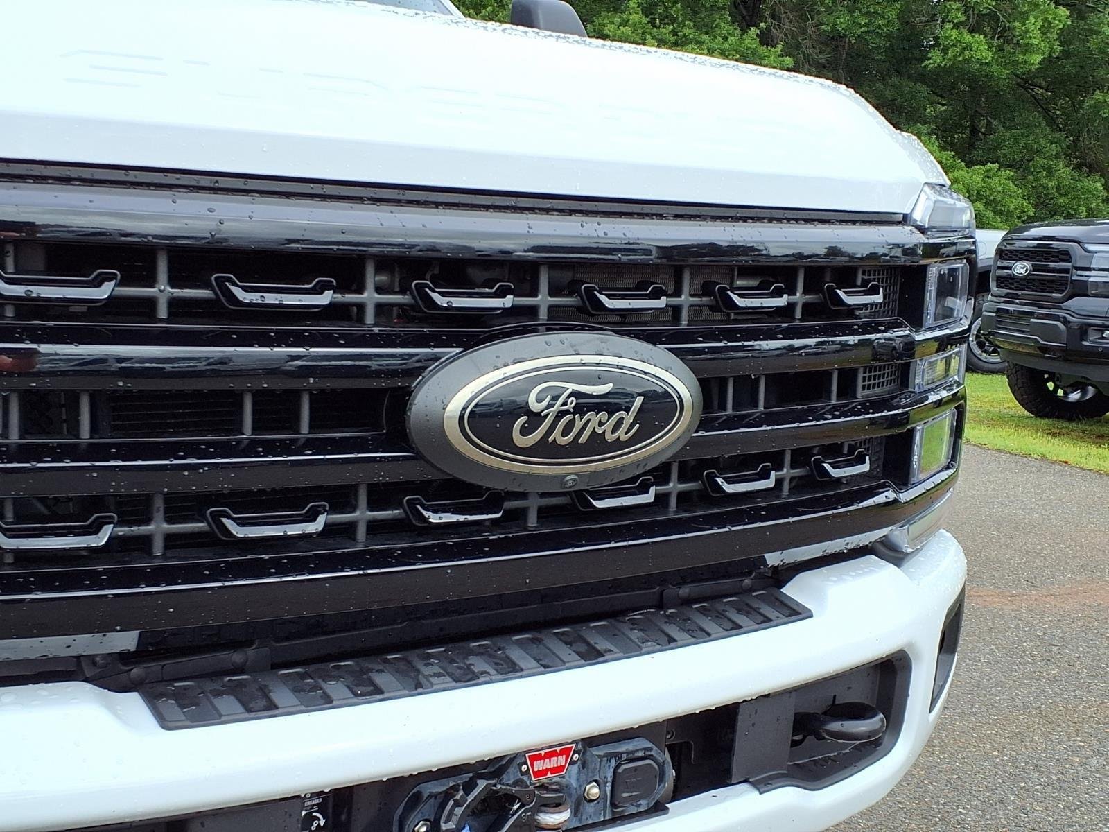 Used 2024 White Ford XLT image 14