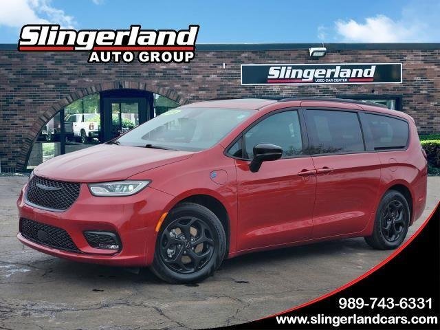 2024 Chrysler Pacifica PHEV Select