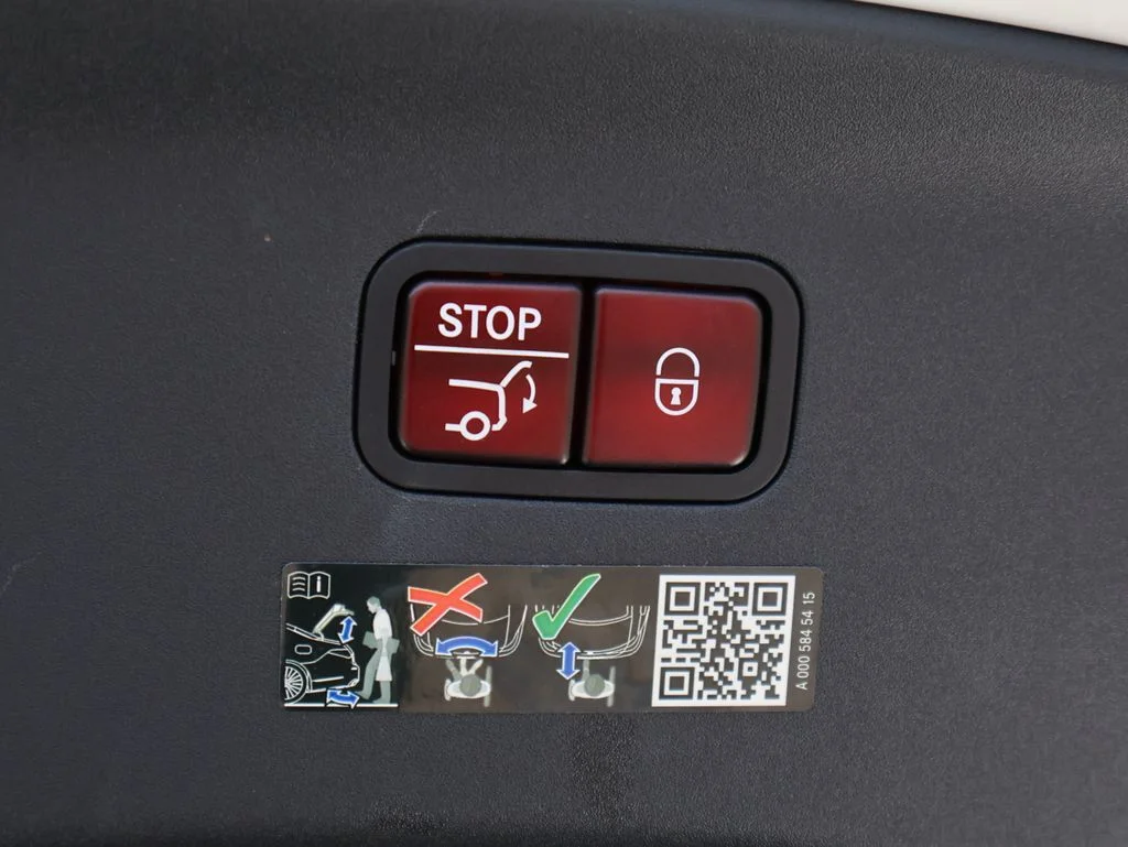 Certified Used 2022 Polar White Mercedes-Benz Base image 19