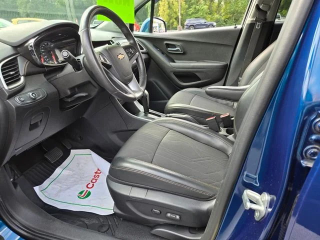 Used 2020 Blue Chevrolet LT image 10