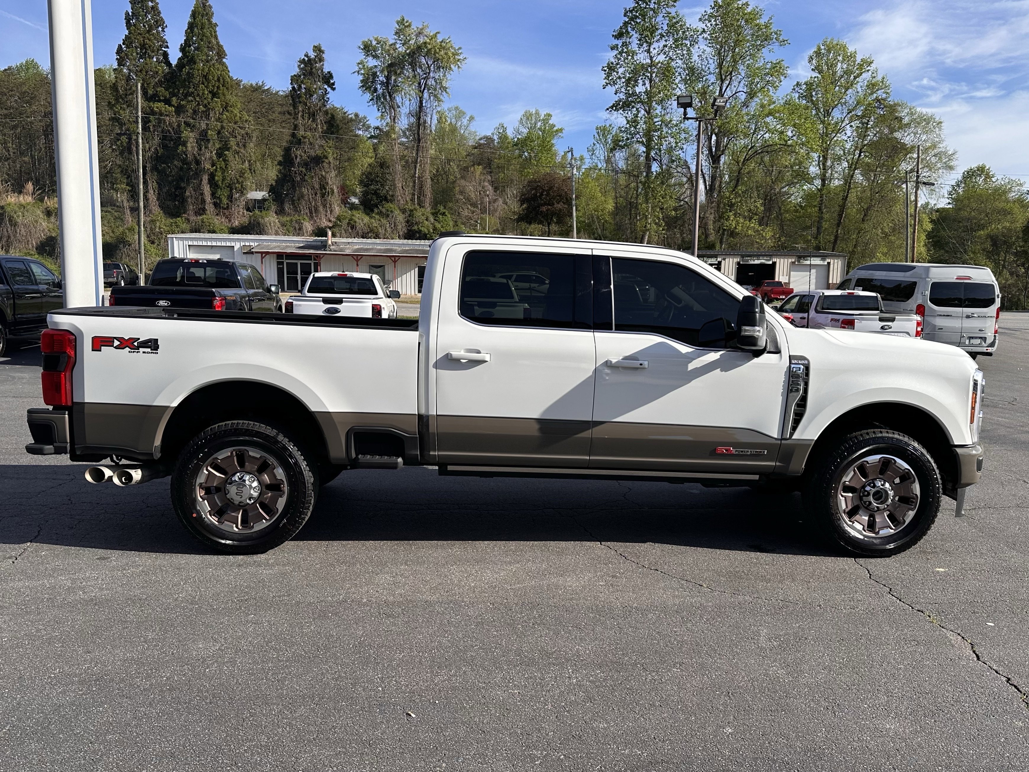 Used 2026 Star White Ford King Ranch image 5