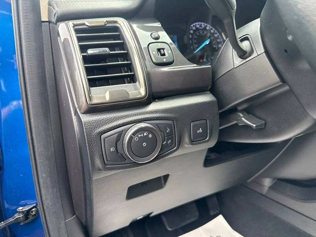 Certified Used 2019 Blue Ford Lariat image 16