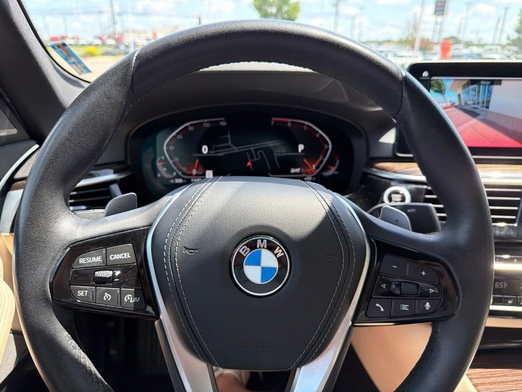 Used 2021 White BMW 530i image 18