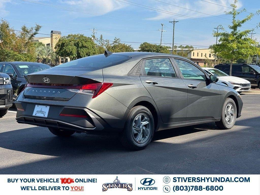 New 2026 Gray Hyundai SE image 14