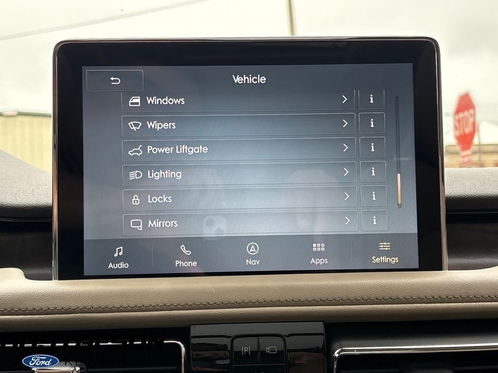 Used 2020 Iced Mocha Metallic Lincoln Reserve image 50