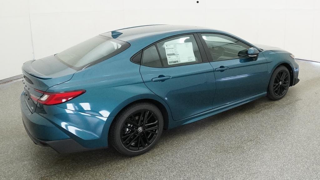 New 2026 Ocean Gem Toyota SE image 18