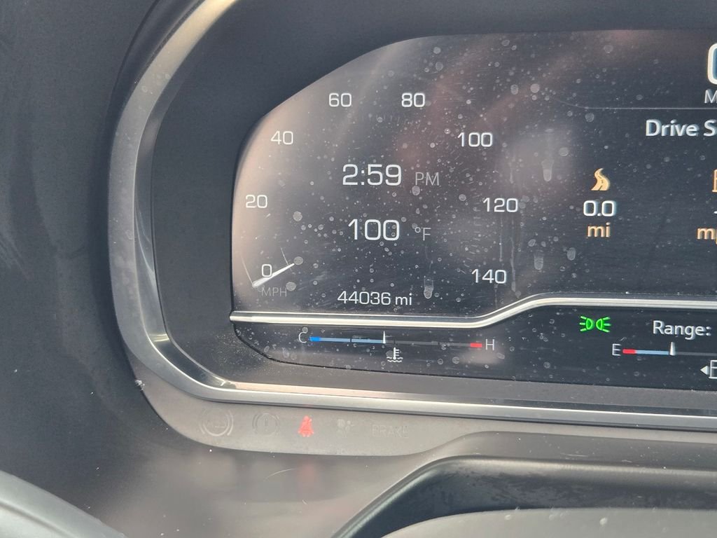 Used 2023 White GMC AT4 image 19