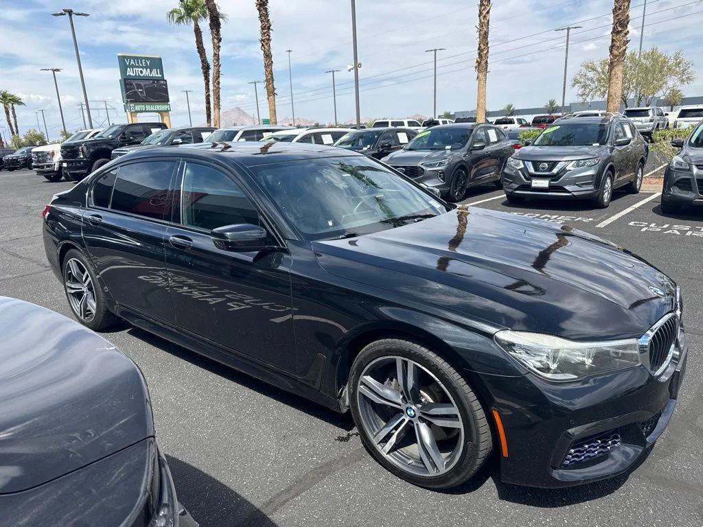 Used 2016 Black BMW 740i image 5