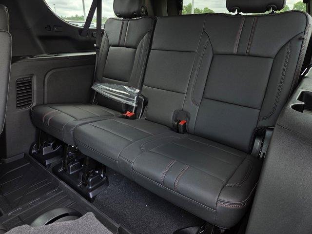 2026 Chevrolet Suburban RST - Photo 27