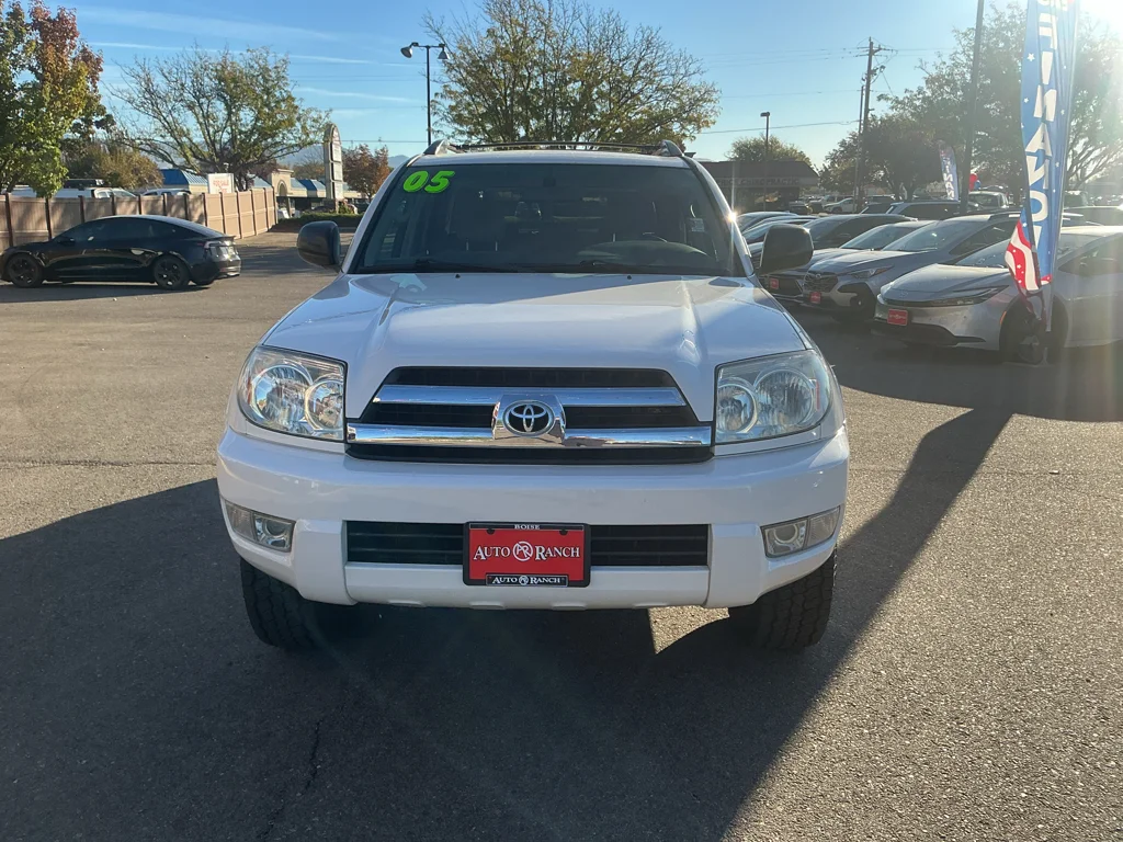 Used 2005 Natural White Toyota SR5 image 2