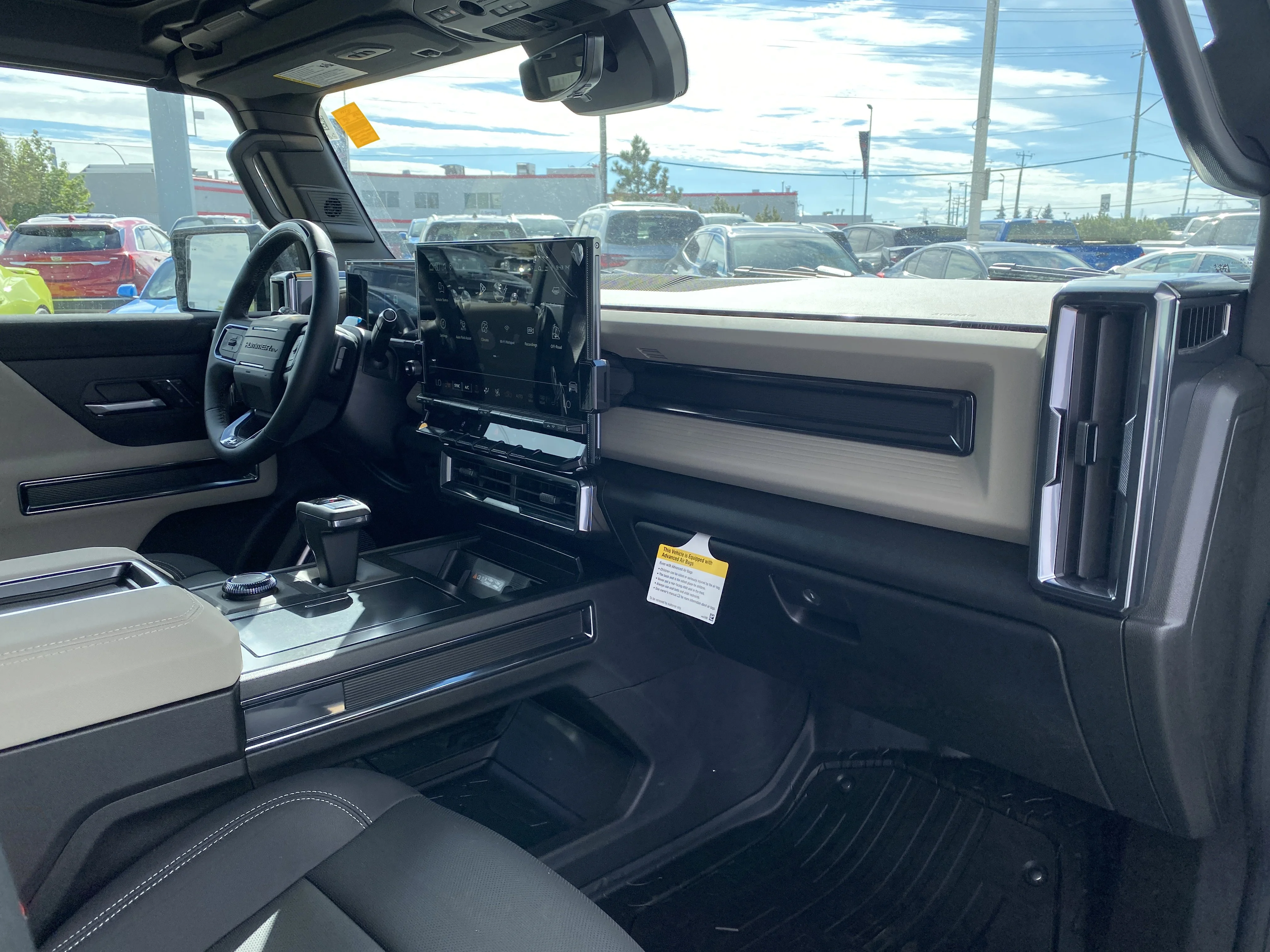 New 2026 INTERSTELLAR WHITE GMC 2X image 29
