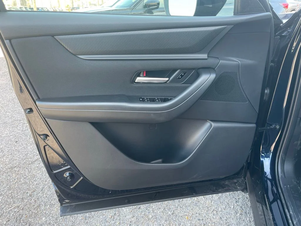 New 2026 Jet Black Mica Mazda 3.3 Turbo Select AWD image 18