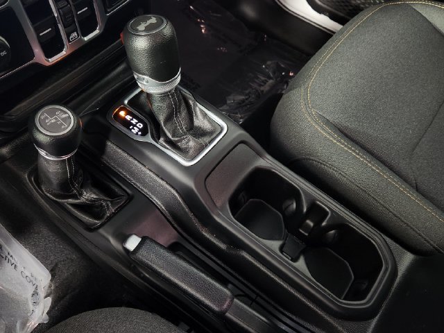 Used 2024 White Jeep Sport S 4xe image 30