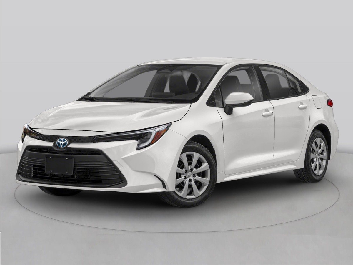 Used 2023 White Toyota XLE image 1