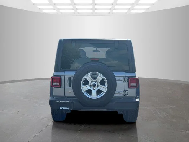 Certified Used 2020 Silver Jeep Unlimited Sport S image 6