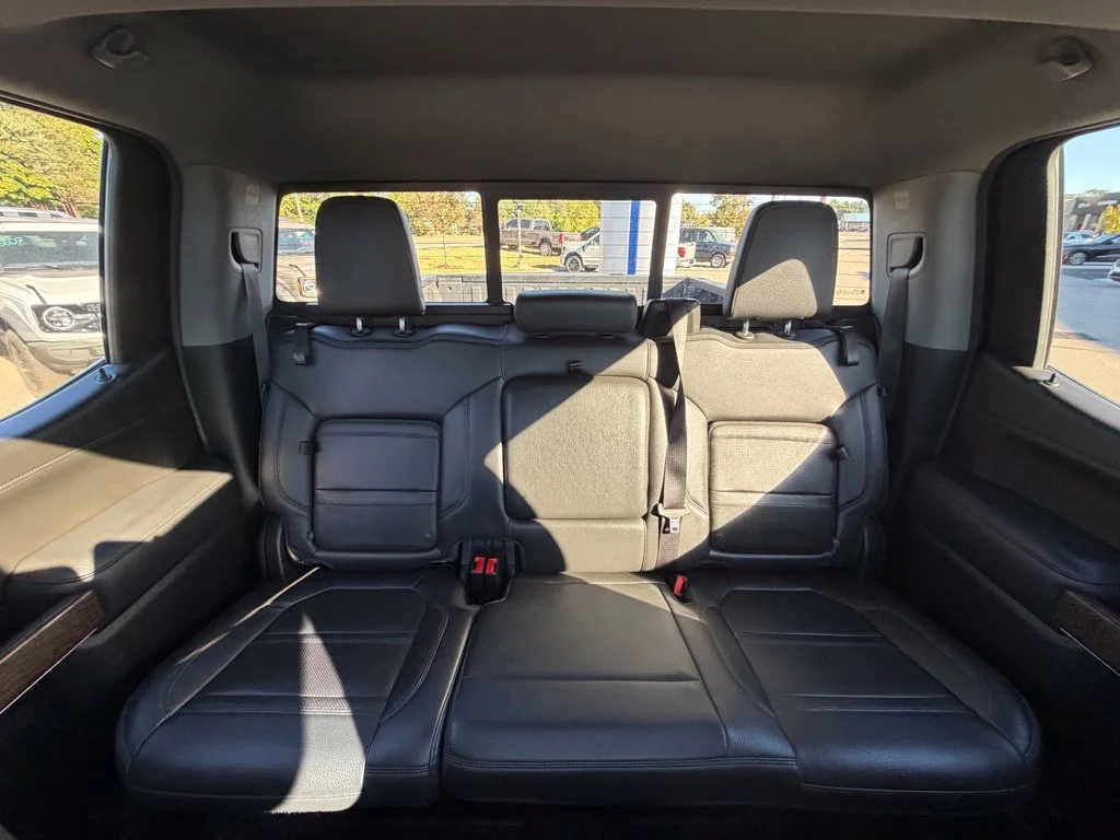 Used 2020 Gray GMC Denali image 16