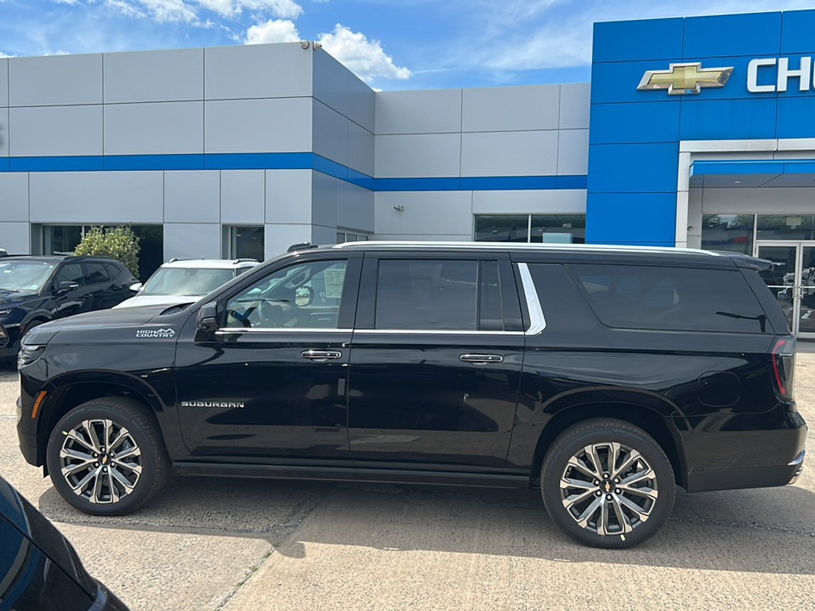 New 2026 Black Chevrolet High Country image 7