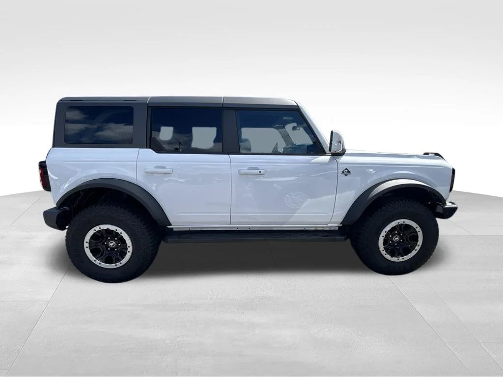 Used 2023 White Ford Outer Banks image 7