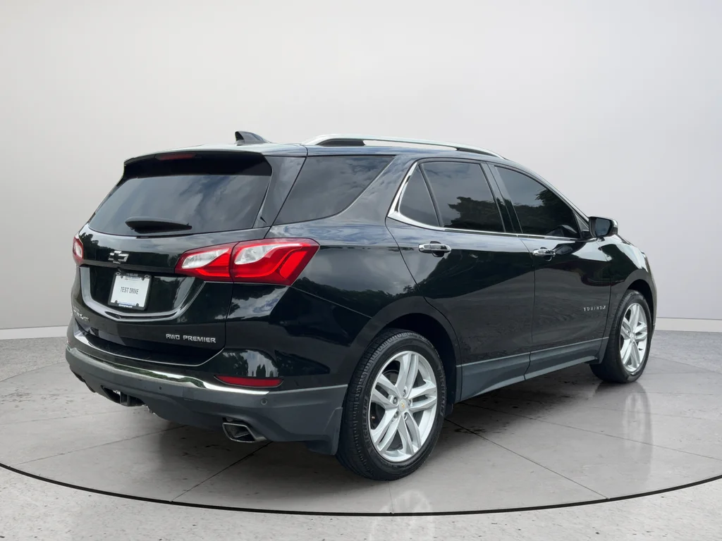 Used 2020 Black Chevrolet Premier image 7