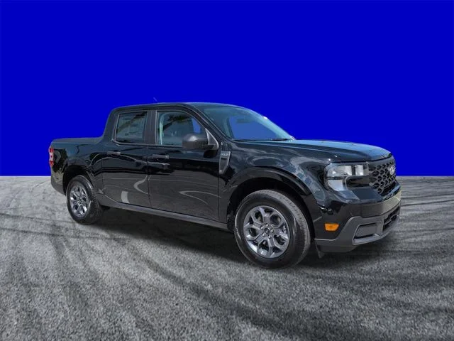 New 2026 Shadow Black Ford XLT image 2