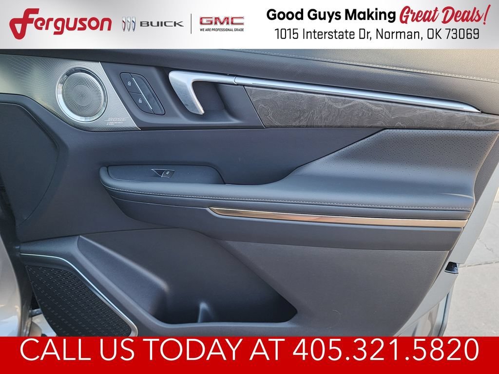 2026 Buick Enclave Avenir - Photo 38
