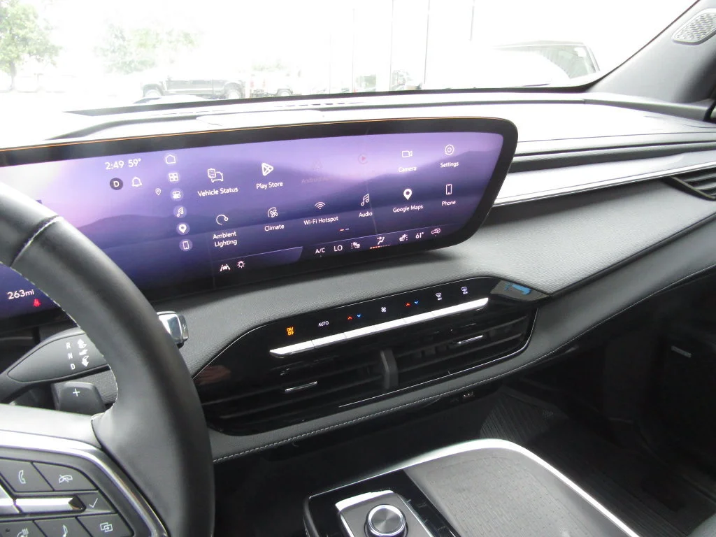 Used 2025 Moonstone Gray Metallic Buick Sport Touring image 34