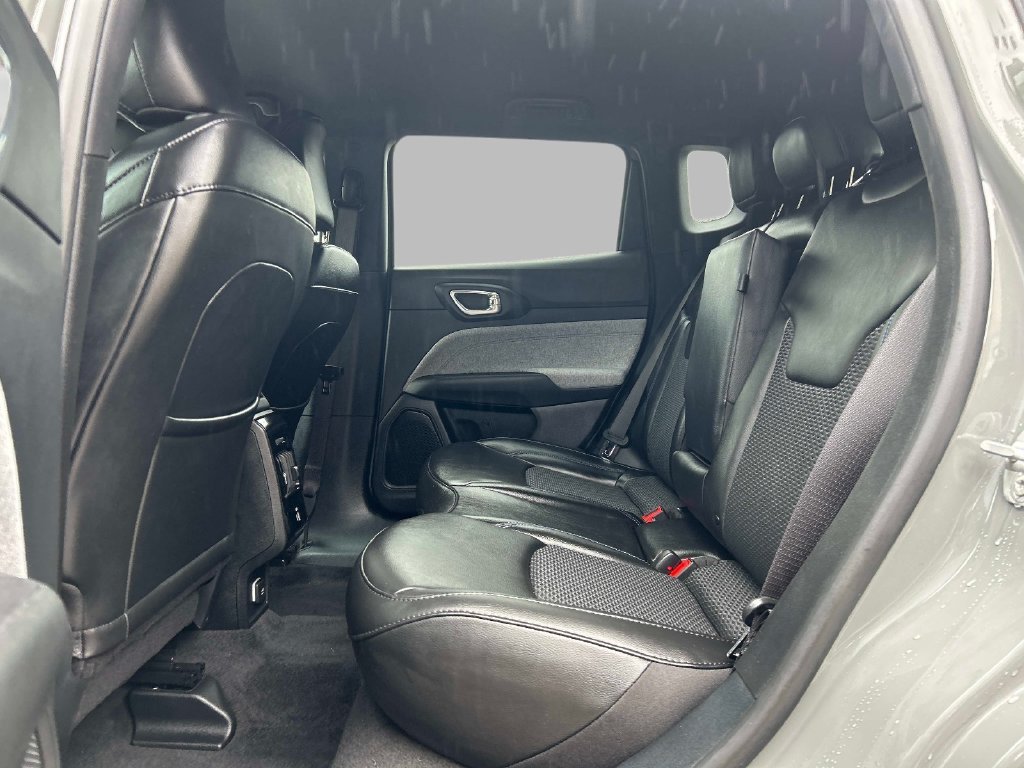 Used 2023 Gray Jeep Latitude image 15