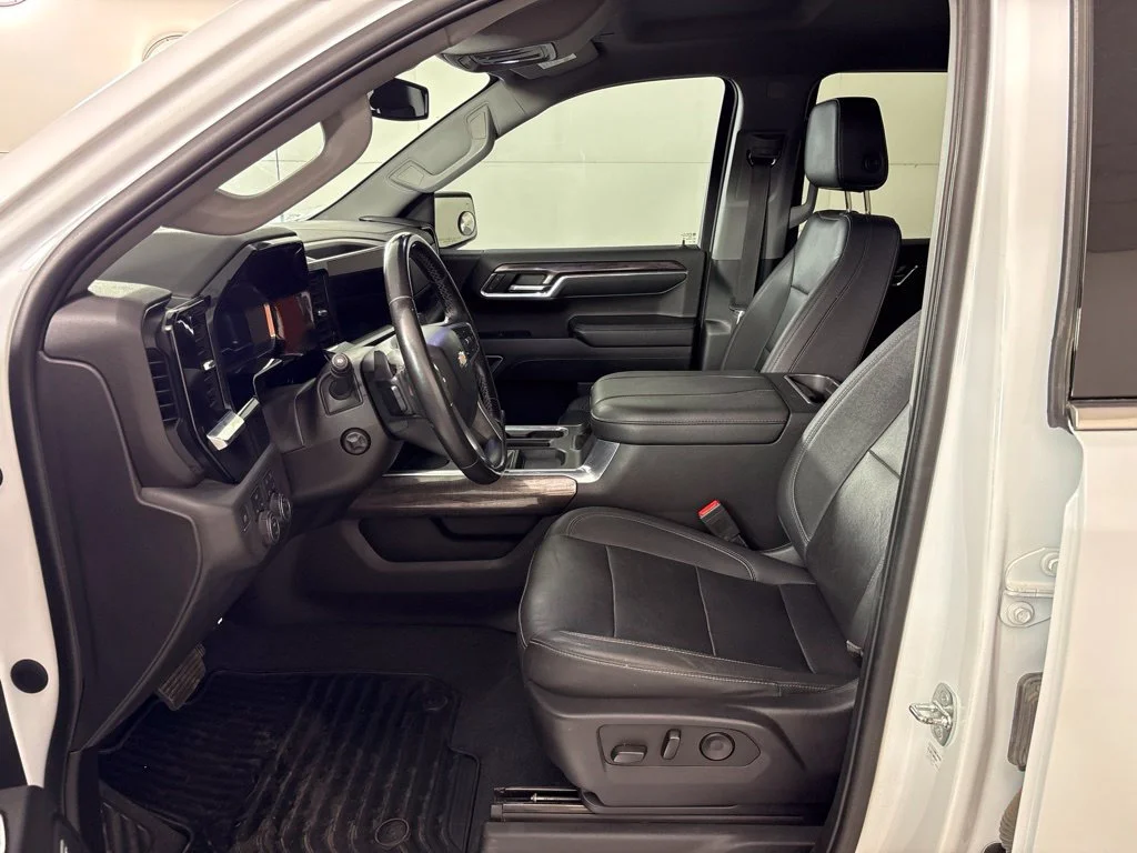 Certified Used 2023 SUMMIT WHITE Chevrolet LTZ image 34