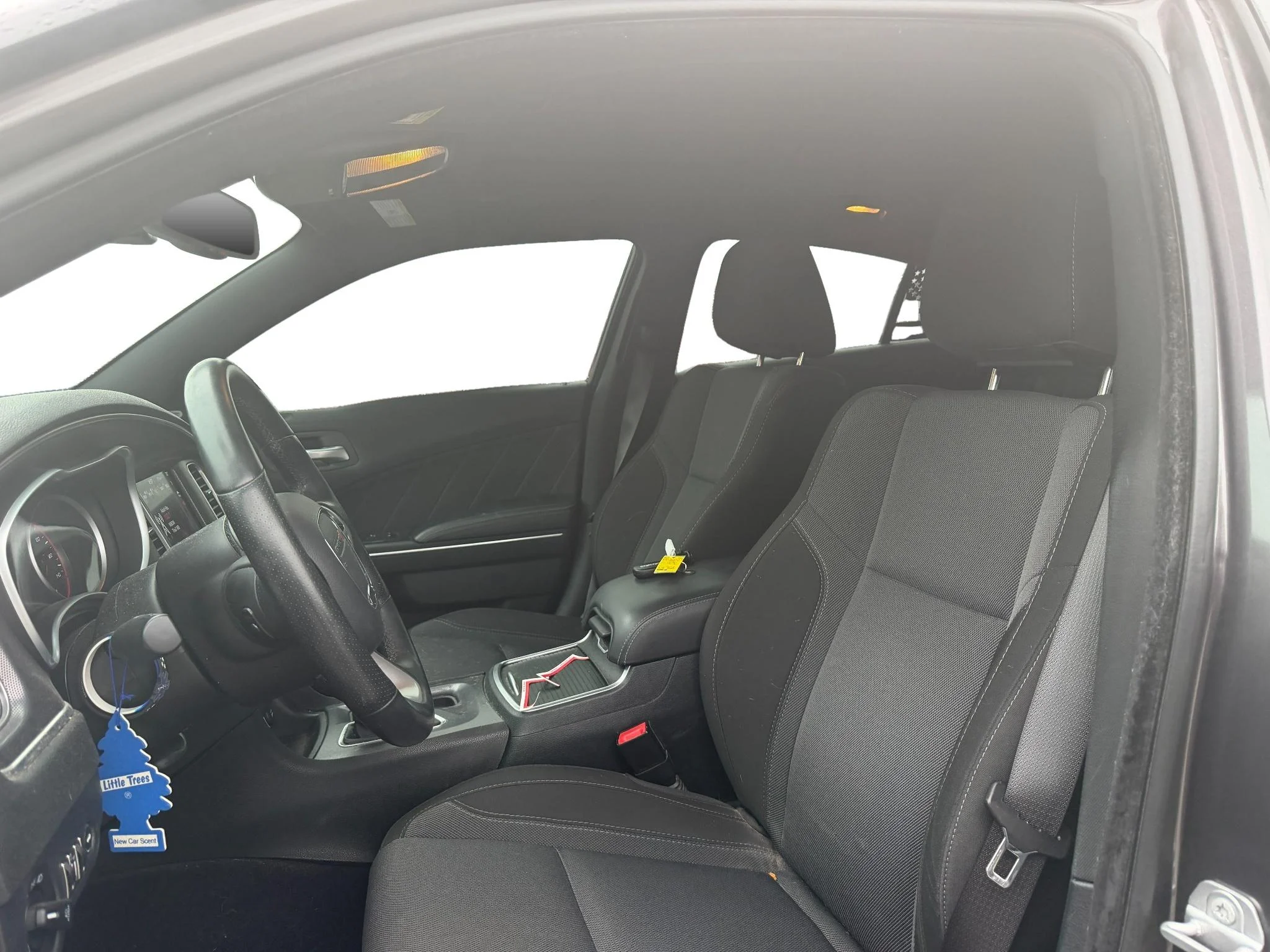 Used 2017 Granite Pearlcoat Dodge SXT image 7
